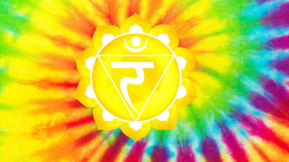 How the Solar Plexus Chakra Influences Confidence